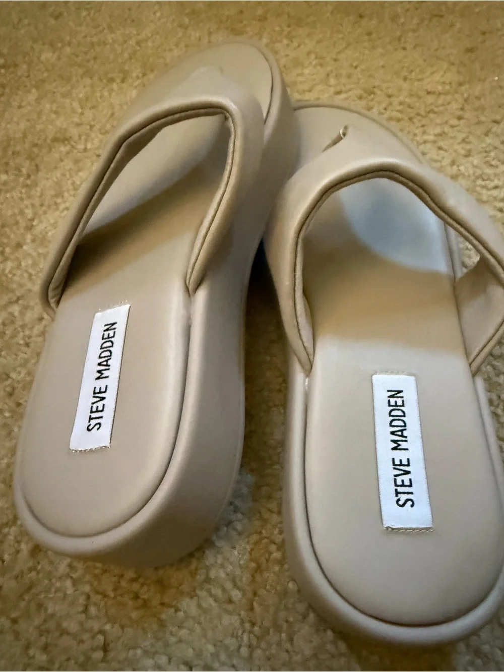 Steve Madden Getable Flatform Sandals Platform Thongs Sz 7.5 Nude Beige